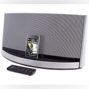 Bose SoundDock 10 Digital Music System with Remote